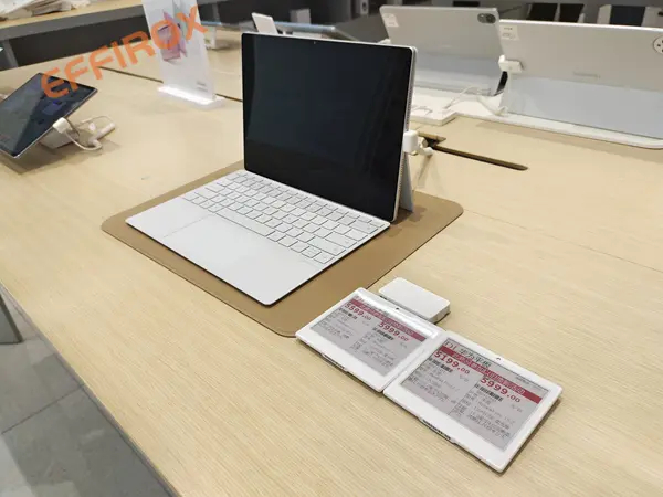 huawei 2.jpg
